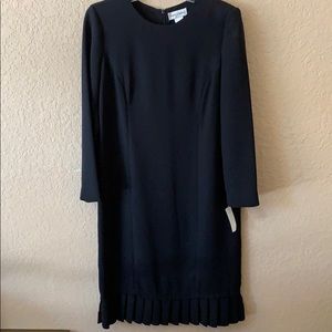 Draper’s & Damon’s Black Dress